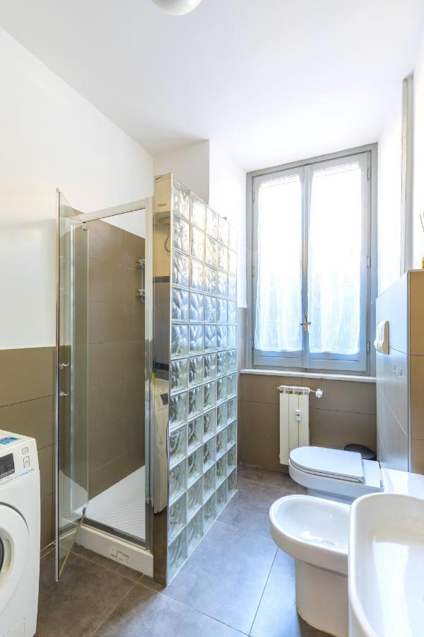 Hostly - Nicole Apartment Volturno- Full Rome Center Экстерьер фото