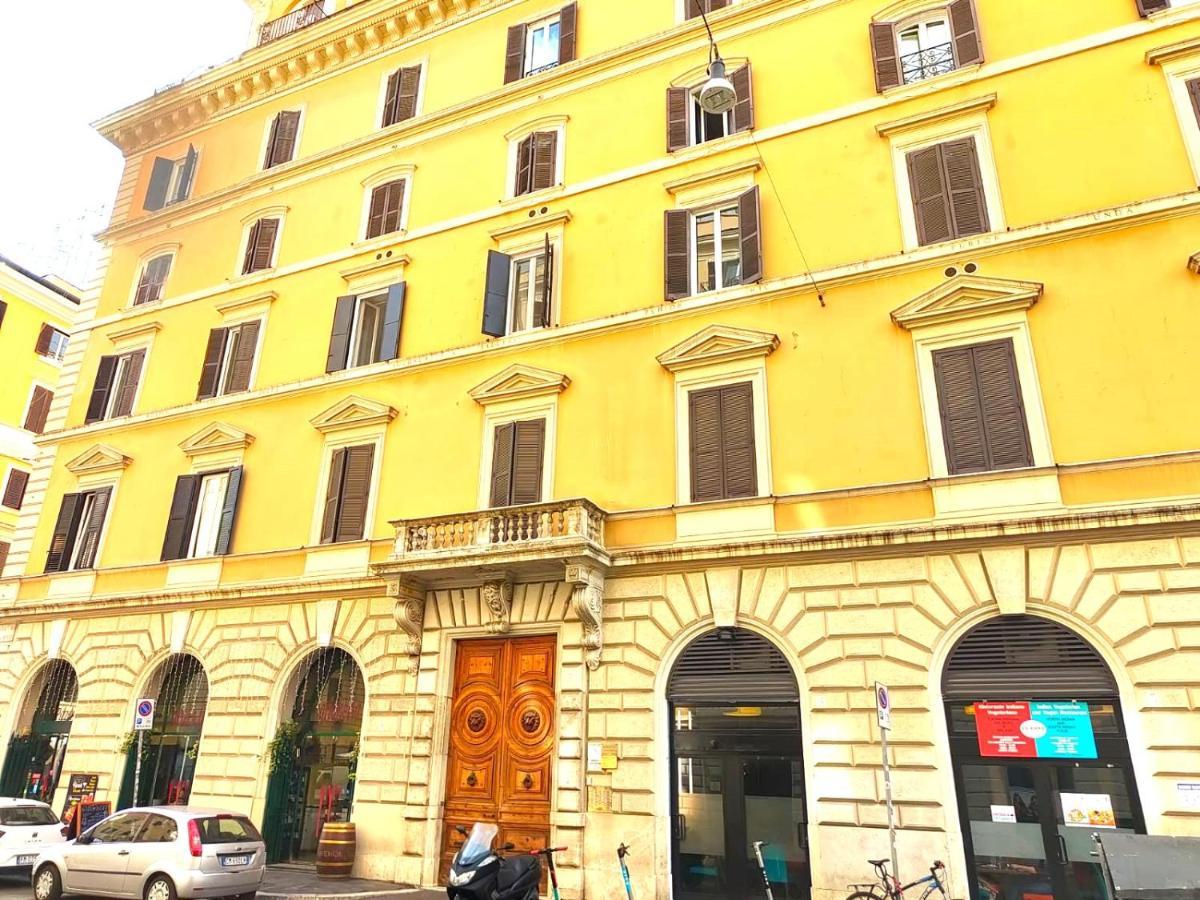 Hostly - Nicole Apartment Volturno- Full Rome Center Экстерьер фото